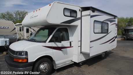 This is a hard to find short Class C with a slide out and low miles! Call 866-733-2829 for a complete list of options. 