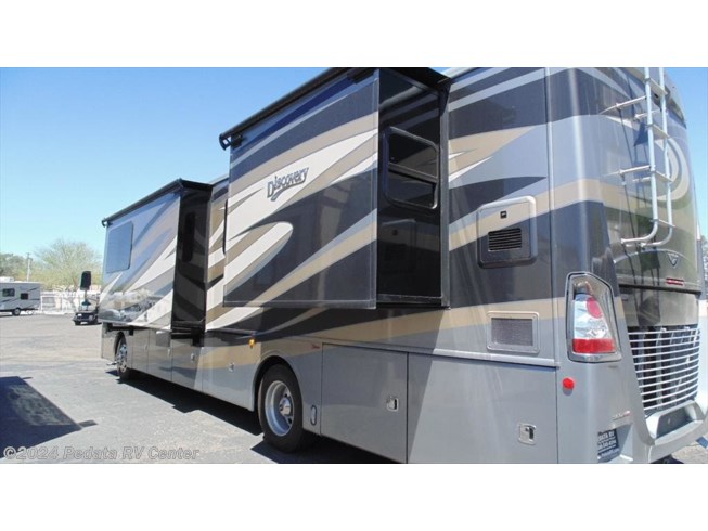 2017 Discovery 37R w/4slds by Fleetwood from Pedata RV Center in Tucson, Arizona