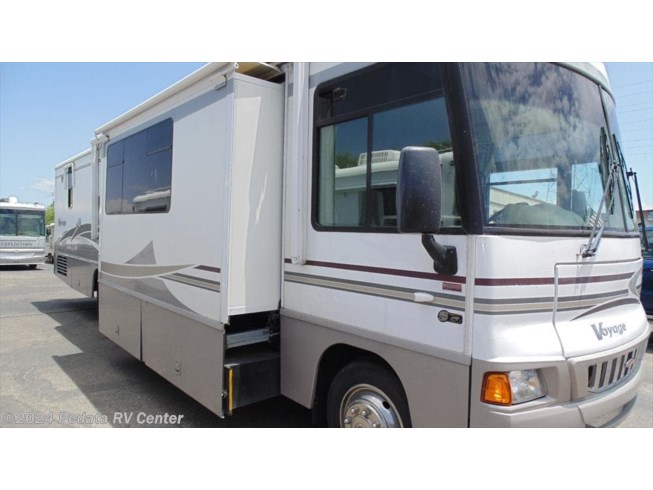 2006 Winnebago Voyage 38J w/3slds - Used Class A For Sale by Pedata RV Center in Tucson, Arizona