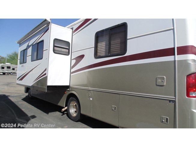 2006 Admiral SE 30PBS w/1sld by Holiday Rambler from Pedata RV Center in Tucson, Arizona