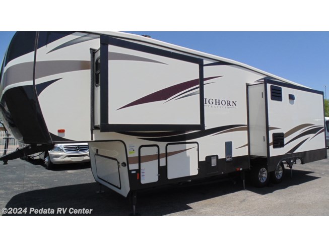 Used 2017 Heartland Bighorn Traveler BHTR 32 RS w/3slds available in Tucson, Arizona