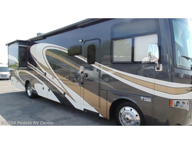 2017 Thor Motor Coach Miramar 34.1 w/2slds - Used Class A For Sale by Pedata RV Center in Tucson, Arizona