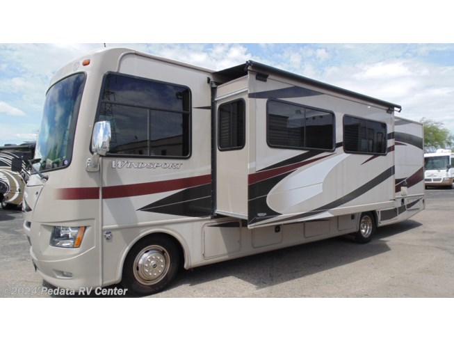 Used 2014 Thor Motor Coach Windsport 32A w/2slds available in Tucson, Arizona