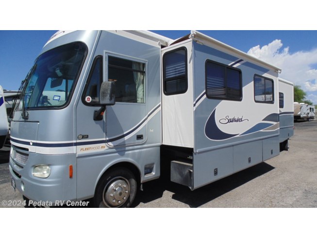Used 2004 Fleetwood Southwind 36R w/2slds available in Tucson, Arizona