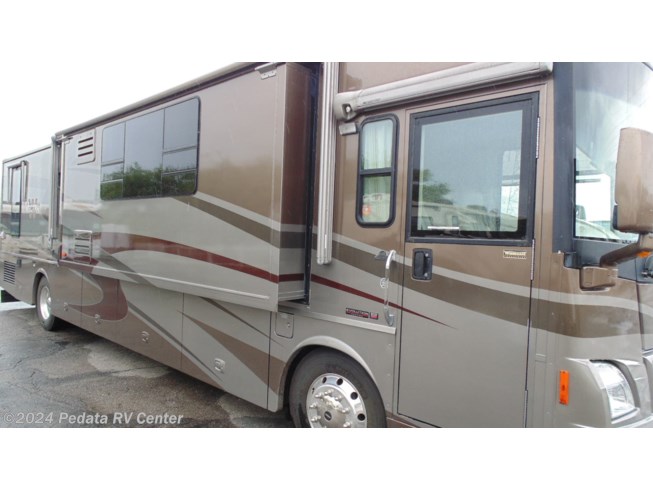 2004 Winnebago Vectra AD w/3slds - Used Diesel Pusher For Sale by Pedata RV Center in Tucson, Arizona
