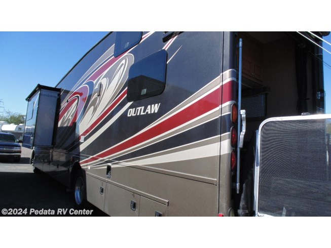 2016 Outlaw 37RB w/2slds by Thor Motor Coach from Pedata RV Center in Tucson, Arizona
