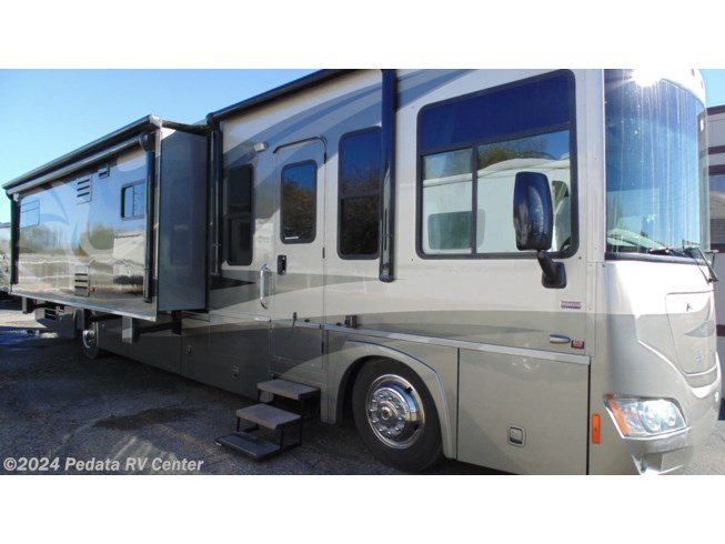 2009 Itasca Latitude 39W w/2slds - Used Diesel Pusher For Sale by Pedata RV Center in Tucson, Arizona