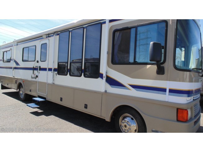1998 Fleetwood Bounder 35U - Used Class A For Sale by Pedata RV Center in Tucson, Arizona