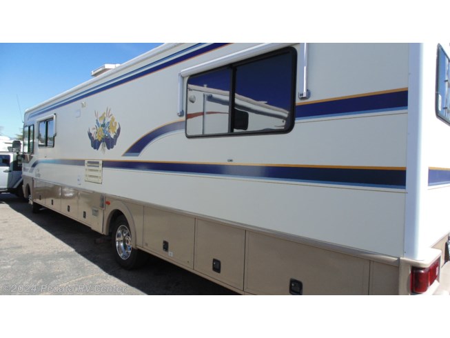 1998 Bounder 35U by Fleetwood from Pedata RV Center in Tucson, Arizona