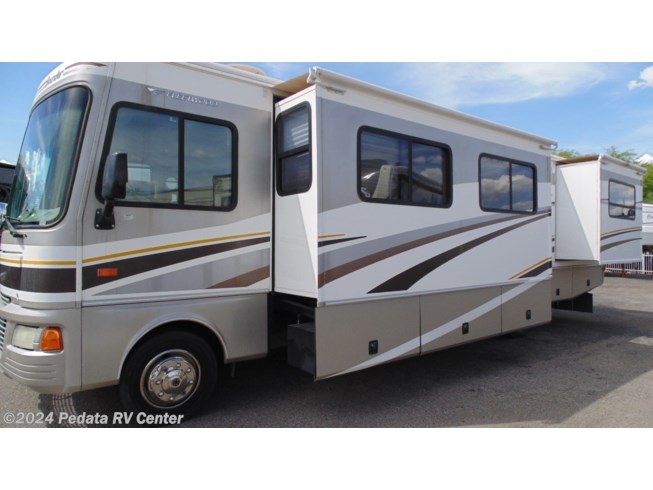 Used 2005 Fleetwood Bounder 34F w/3slds available in Tucson, Arizona