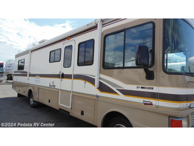 1999 Fleetwood Bounder 34V w/1sld - Used Class A For Sale by Pedata RV Center in Tucson, Arizona