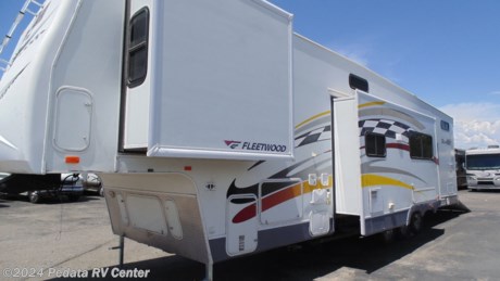 &lt;p&gt;Great buy on a huge Toy Hauler. Call 866-733-2829 today before it&#39;s too late.&amp;nbsp;&lt;/p&gt;
