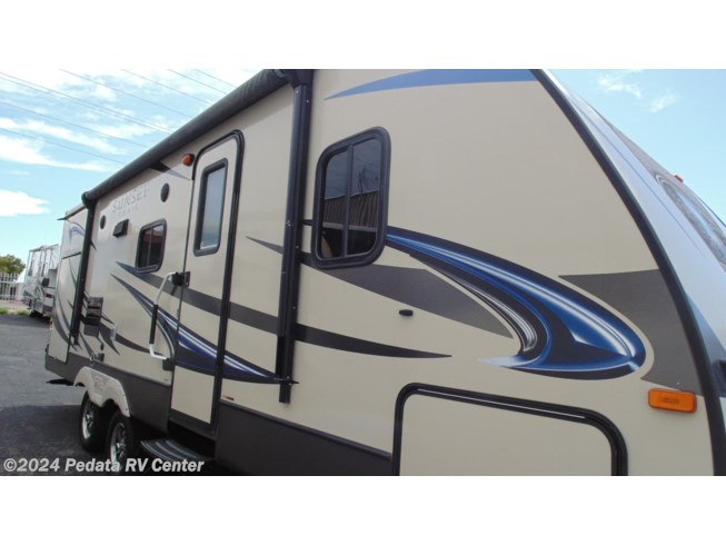 2014 CrossRoads Sunset Trail Super Lite ST250RB - Used Travel Trailer For Sale by Pedata RV Center in Tucson, Arizona