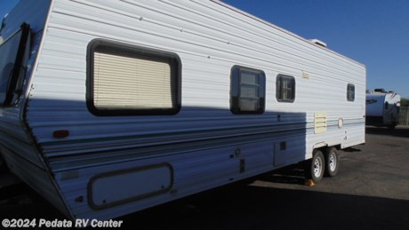 &lt;p&gt;This bunkhouse model is a Handy Man Special! Sold AS-IS it&#39;s a great buy for the person looking to customize an RV. Call 866-733-2829 Today!&lt;/p&gt;