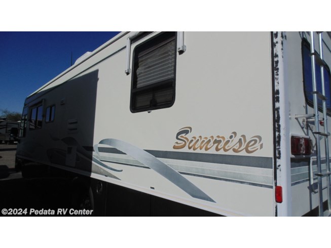 1999 Sunrise 32T by Itasca from Pedata RV Center in Tucson, Arizona