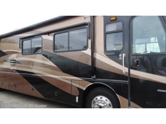2004 Fleetwood Revolution LE 40C w/2slds - Used Diesel Pusher For Sale by Pedata RV Center in Tucson, Arizona