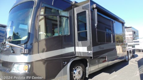 &lt;p&gt;Here&#39;s your chance to STEAL a highline coach! Loaded with everything you would expect in a high line unit. Call 866-733-2829 for a complete list of options.&amp;nbsp;&lt;/p&gt;
