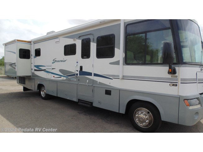 2004 Itasca Suncruiser 33V w/2 slds - Used Class A For Sale by Pedata RV Center in Tucson, Arizona