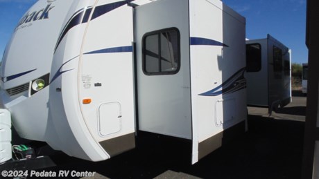 &lt;p&gt;Good buy on a double slide Travel Trailer. Call 866-733-2829 for a complete list of options.&lt;/p&gt;