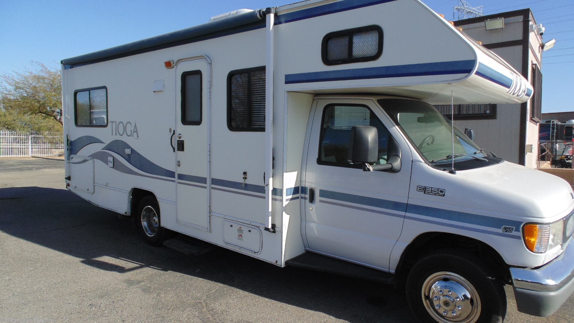 12490 Used 1999 Fleetwood Tioga 24 Class C RV For Sale