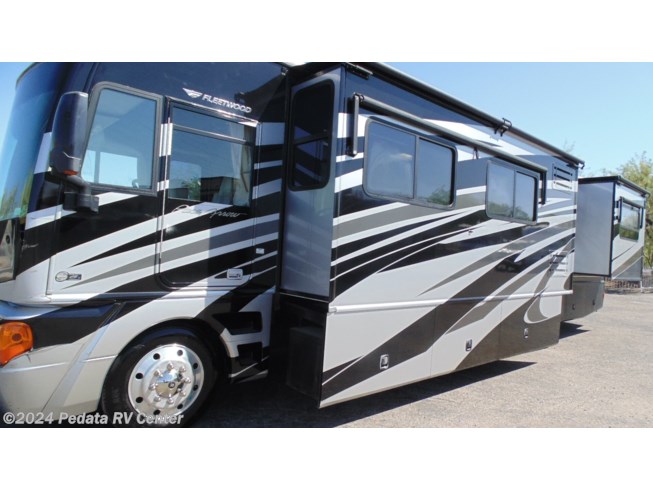 Used 2009 Fleetwood Pace Arrow 38P w/3slds available in Tucson, Arizona