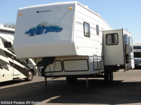 &lt;p&gt;&amp;nbsp;&lt;/p&gt;

&lt;p&gt;This 1996 Sunnybrook is a very nice and inexpensive fifth wheel that is fully self contained and ready to go.&amp;nbsp; Features include: ducted A/C, stabilizer jacks, TV, stereo, recliner, oak table, rear kitchen, sleeper sofa, and a spare tire. For complete information call us toll free at 888-545-8314.&lt;/p&gt;
