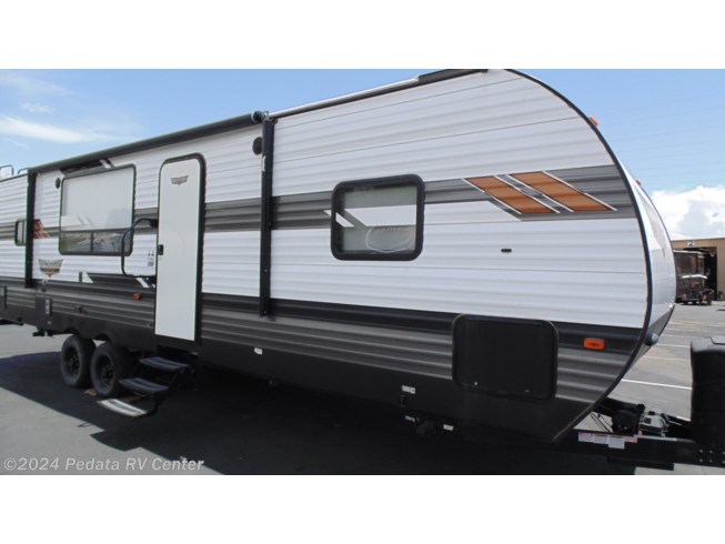 2020 Forest River Wildwood 27RKS w/1sld - Used Travel Trailer For Sale by Pedata RV Center in Tucson, Arizona