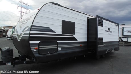 &lt;p&gt;Super clean and loaded with extras like custom RV Sunscreens. Call 866-733-2829 today!&lt;/p&gt;