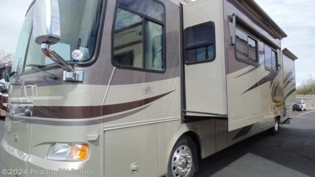 &lt;p&gt;Clean 40&#39; Quad Slide Diesel Pusher with&amp;nbsp;a unique floorplan. Has a office/sitting area in the bedroom. Call 866-733-2829 today before it&#39;s gone!&lt;/p&gt;