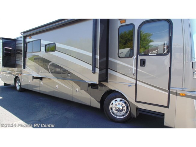 2014 Fleetwood Expedition 40X w/3slds - Used Diesel Pusher For Sale by Pedata RV Center in Tucson, Arizona
