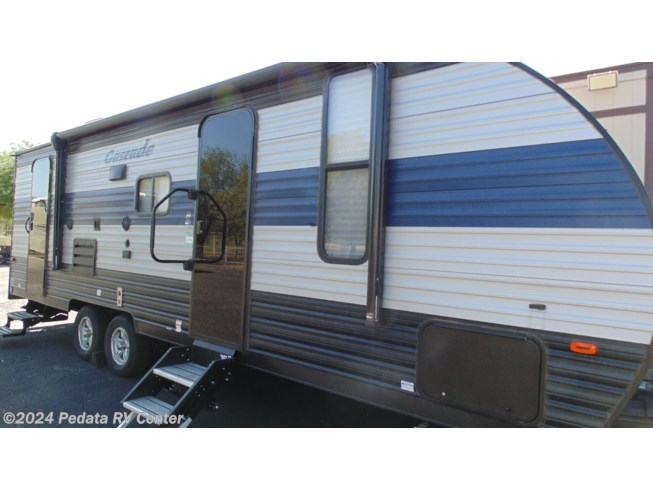 2021 Forest River Cascade 23DBH w/1sld - Used Travel Trailer For Sale by Pedata RV Center in Tucson, Arizona