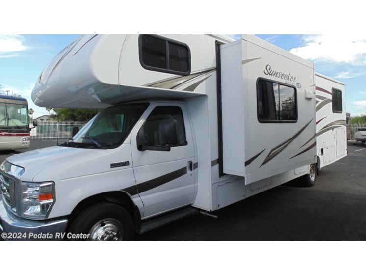 Used 2018 Forest River Sunseeker LE 3250DS w/2 slds available in Tucson, Arizona