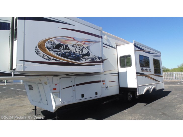 Used 2011 Keystone Montana Hickory 3000RK w/2slds available in Tucson, Arizona