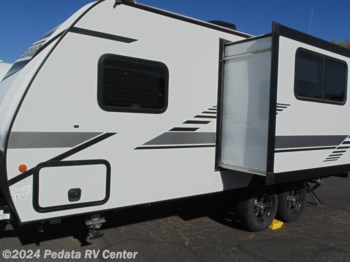 2021 Winnebago Micro Minnie 2108TB w/1sld 