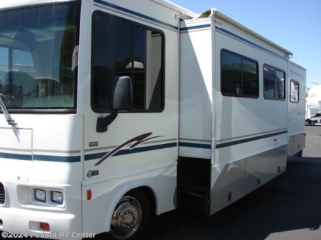 &lt;p&gt;This is a lot of RV for the money. Priced to sell at only $29,995 you need to call quickly before it&#39;s gone. Ask one of our sales associates about our fly &amp;amp; buy program. Call 866-733-2829&lt;/p&gt;

&lt;p&gt;.&lt;/p&gt;
