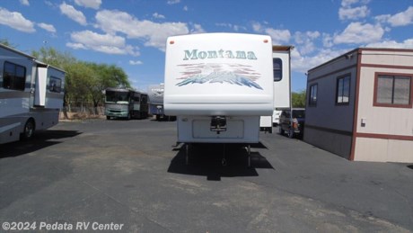 &lt;p&gt;This is a great deal on a super clean used 5th wheel RV. Be sure to call 866-733-2829 for a complete list of options of this RV.&lt;/p&gt;
