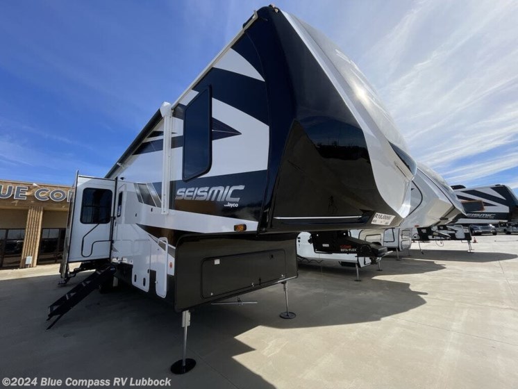 New 2024 Jayco Seismic 405 available in Lubbock, Texas