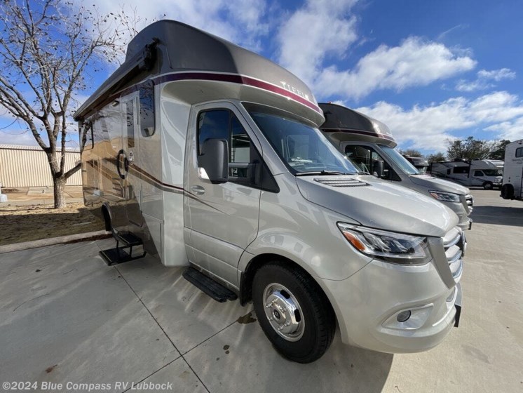 New 2024 Tiffin Wayfarer 25 RLW available in Lubbock, Texas