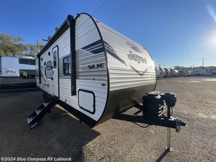 New 2025 Jayco Jay Flight SLX 261BHS available in Lubbock, Texas