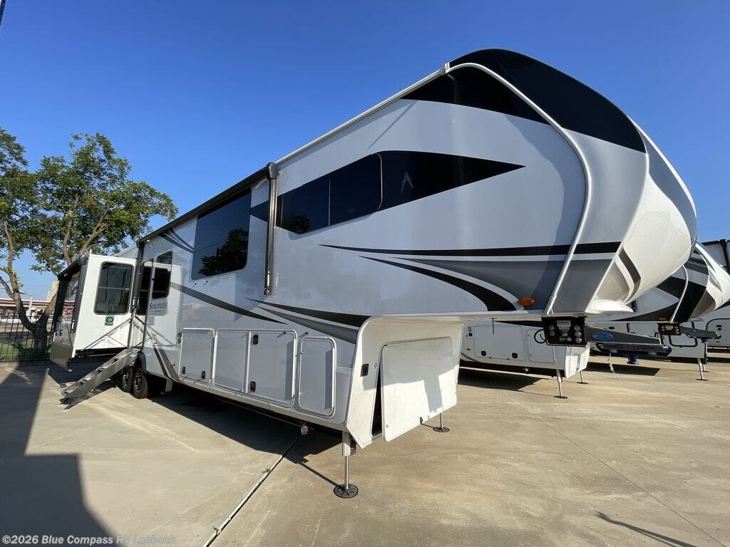 2025 Solitude 388MBS by Grand Design from Blue Compass RV Lubbock in Lubbock, Texas