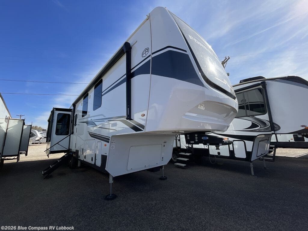 Used 2025 Palomino Columbus 383RLH available in Lubbock, Texas