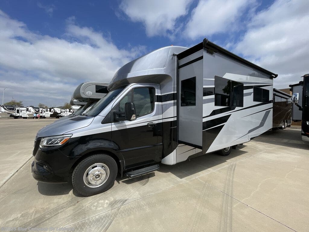 New 2026 Tiffin Wayfarer 25 XRW available in Lubbock, Texas