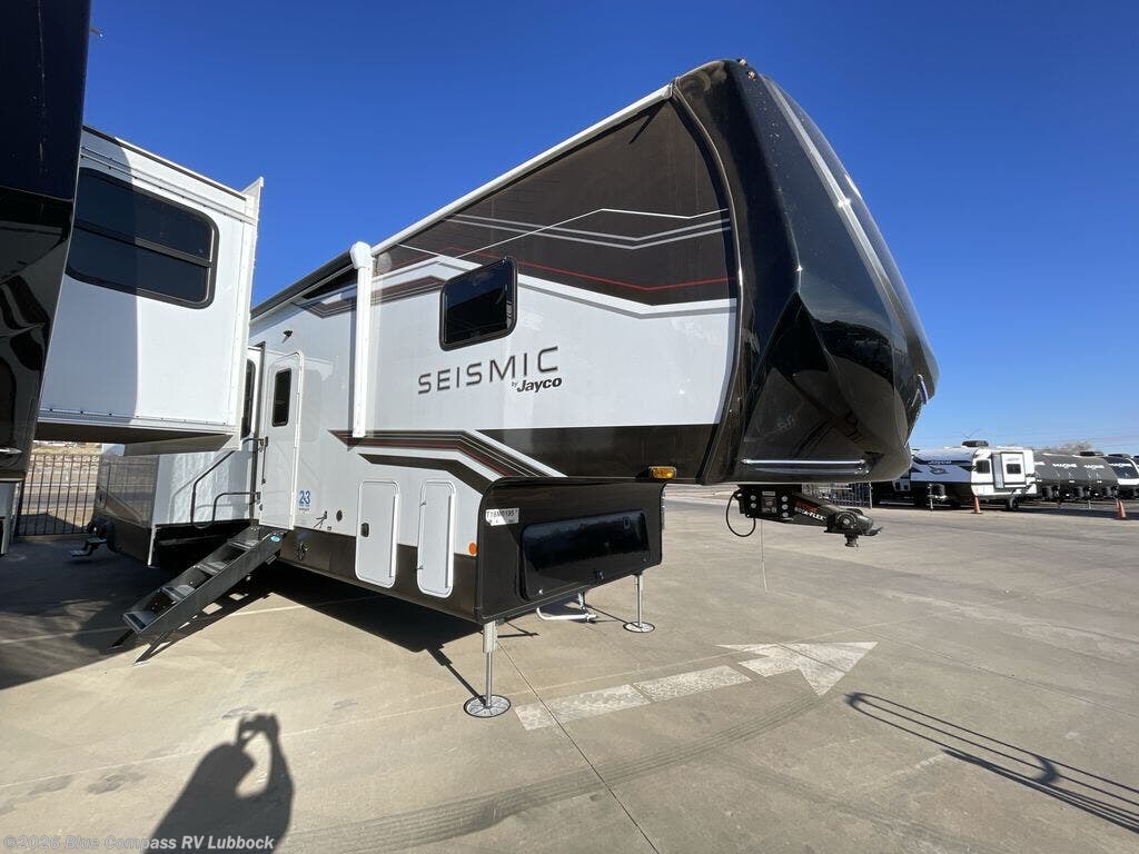 2026 Seismic 399 by Jayco from Blue Compass RV Lubbock in Lubbock, Texas