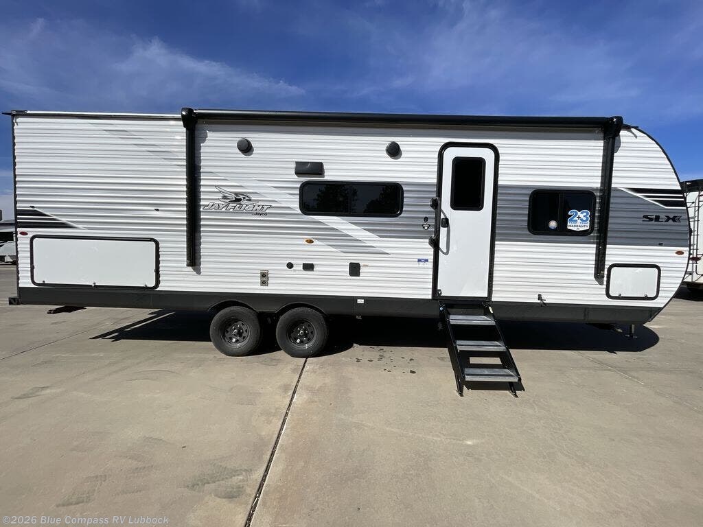 2026 Jayco Jay Flight SLX 261BHSW - New Travel Trailer For Sale by Blue Compass RV Lubbock in Lubbock, Texas