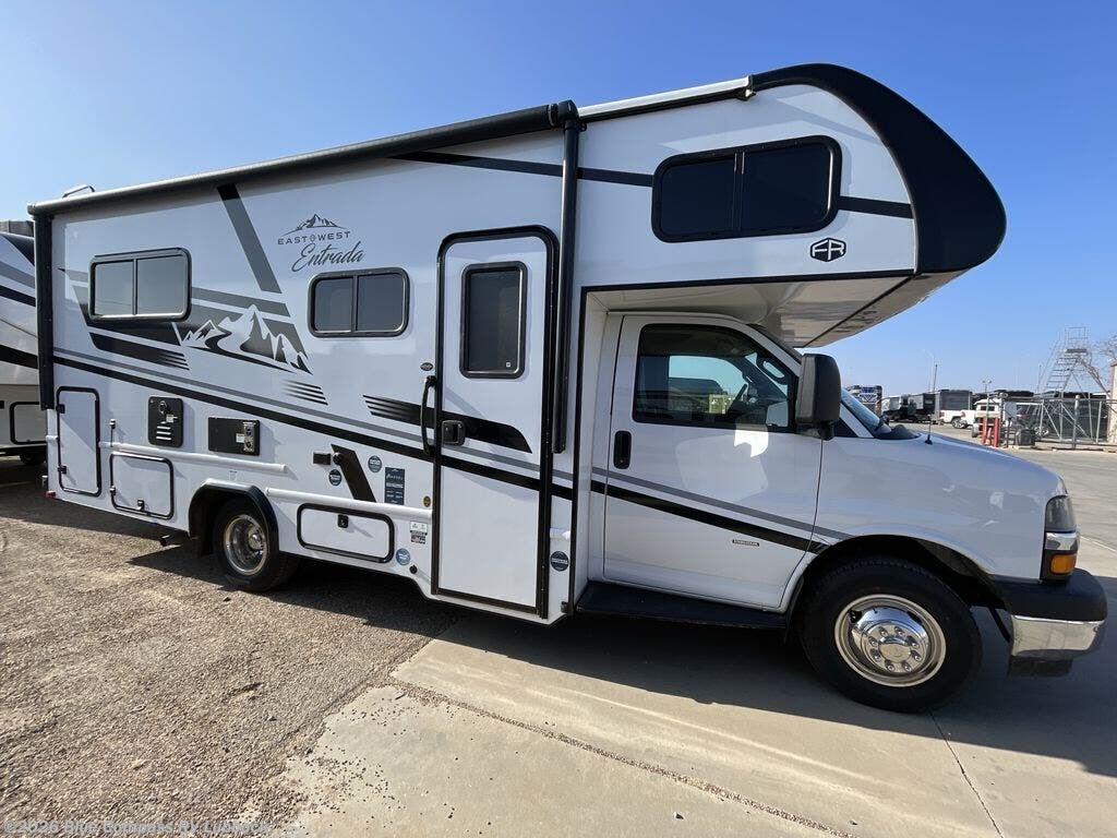 2026 East to West Entrada 210NSC - New Class C For Sale by Blue Compass RV Lubbock in Lubbock, Texas