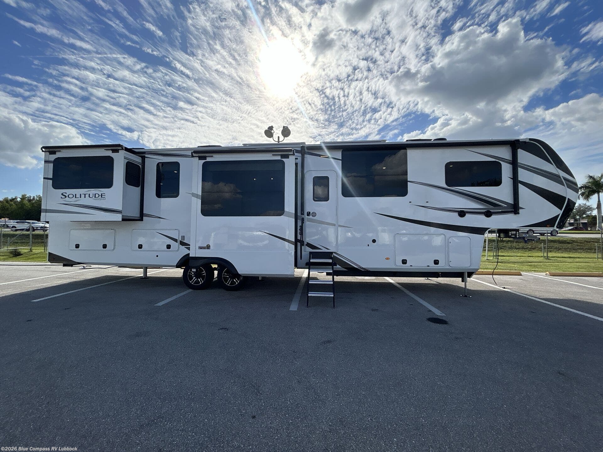 2026 Solitude 376RD by Grand Design from Blue Compass RV Lubbock in Lubbock, Texas