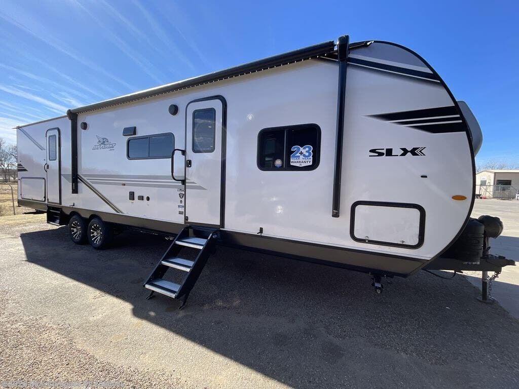 2026 Jayco Jay Flight SLX 321BDS - New Travel Trailer For Sale by Blue Compass RV Lubbock in Lubbock, Texas