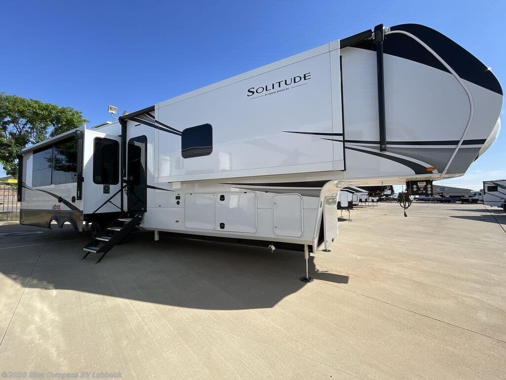 2026 Solitude 417KB by Grand Design from Blue Compass RV Lubbock in Lubbock, Texas