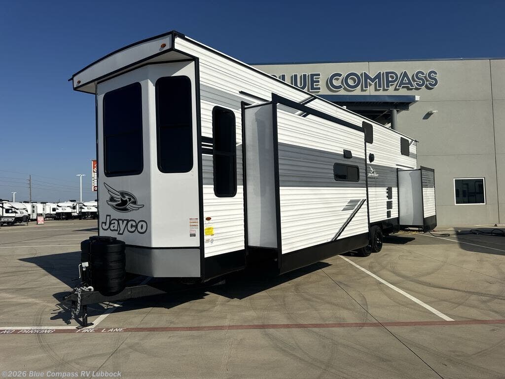 New 2026 Jayco Jay Flight Bungalow 401LOFT DS available in Lubbock, Texas