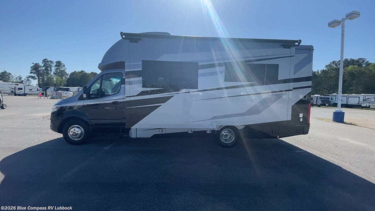 New 2026 Tiffin Wayfarer 25 XRW available in Lubbock, Texas